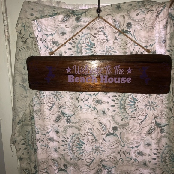 Cedar driftwood sign . Welcome to the beach house. Varnished —new - Picture 4 of 8